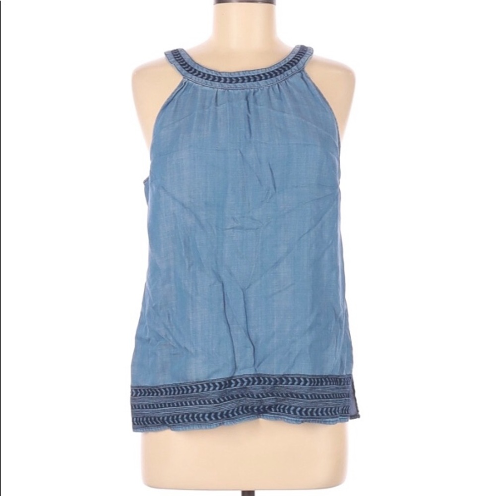 Super Cute gently used blue sleeveless top